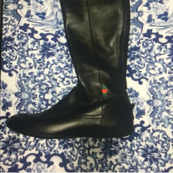 Gucci boots size 38 zipper in the back - Picture 6 of 11